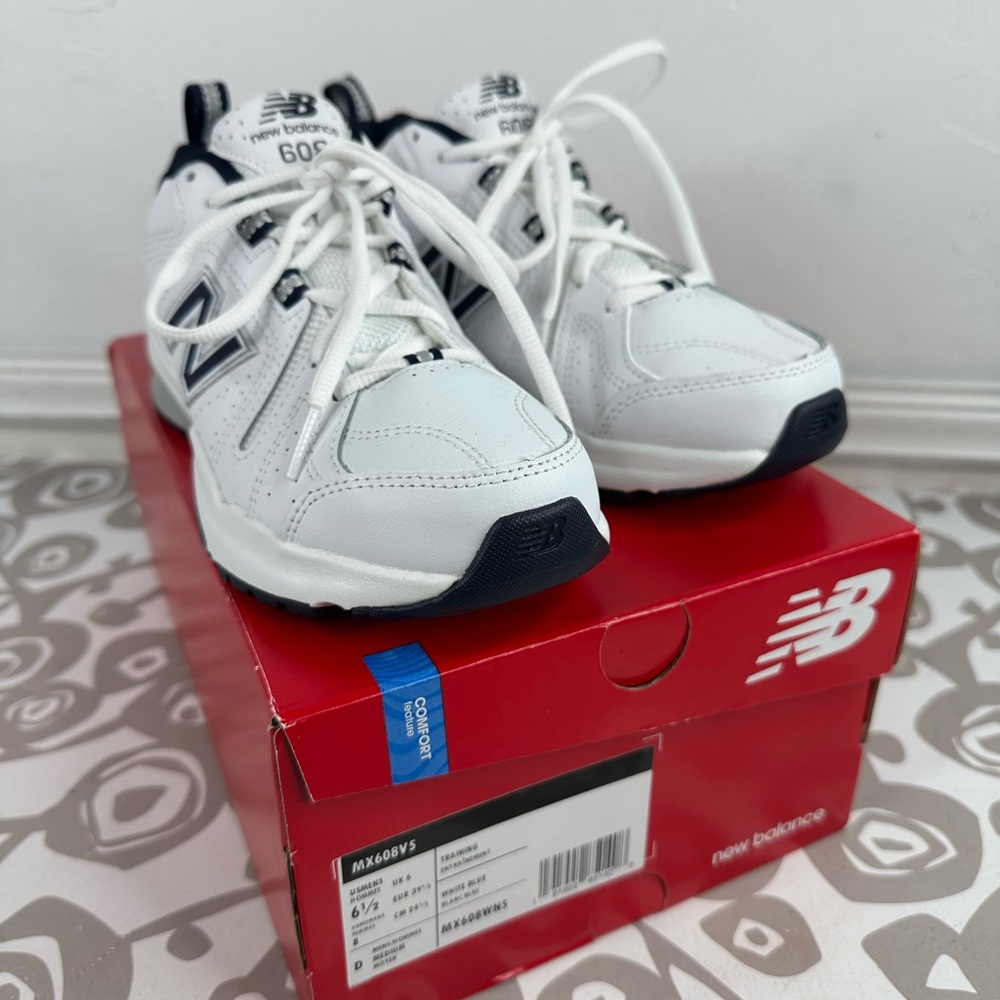 New Balance Men’s 608v5 Training White Navy Shoes Sneakers Sz 6.5 Womens 8
